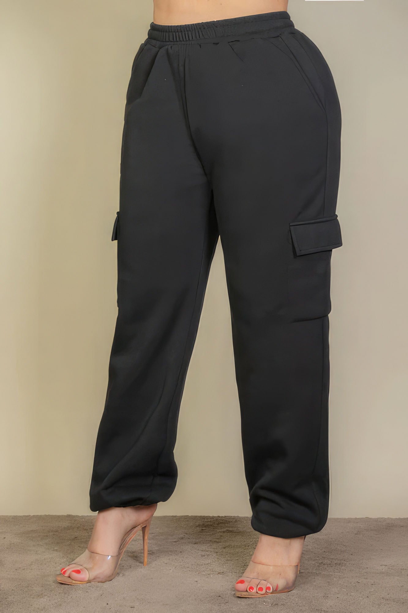 Curve Cargo Pockets Sweatpants