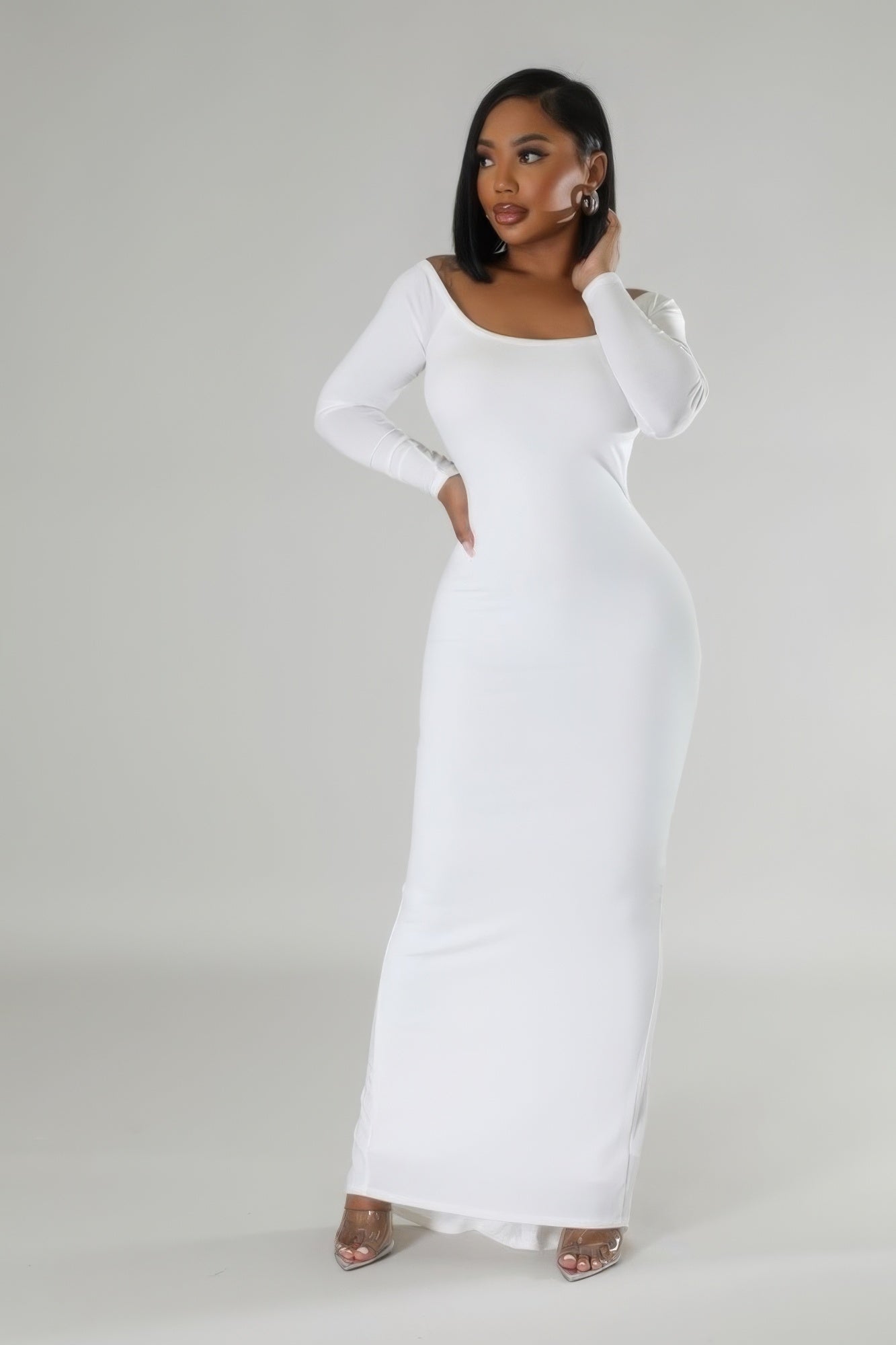 Long Sleeve Backless Maxi Dress